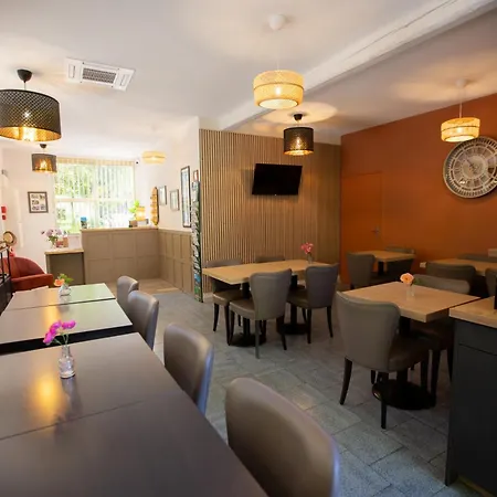 Les Bellugues Hotel