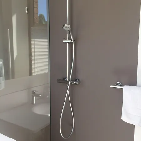 Les Bellugues Hotel Saint-Jean-du-Gard