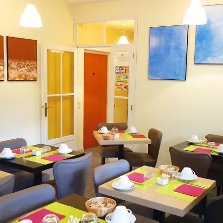 Les Bellugues Hotel Saint-Jean-du-Gard
